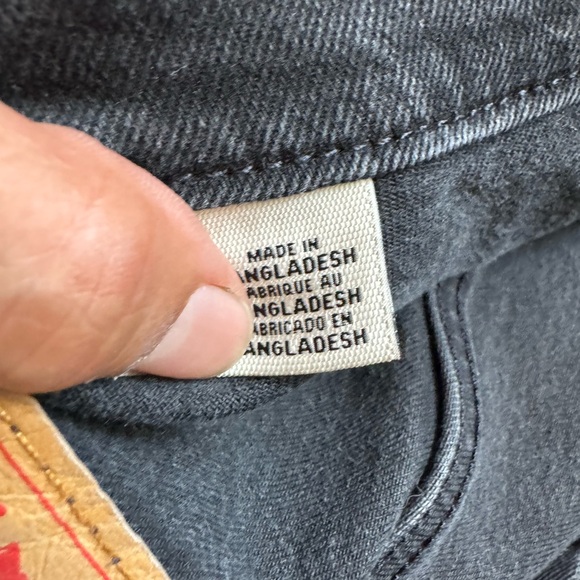 2000’s Levi’s Type 3 Black Denim Trucker Jacket XL - Picture 3 of 4